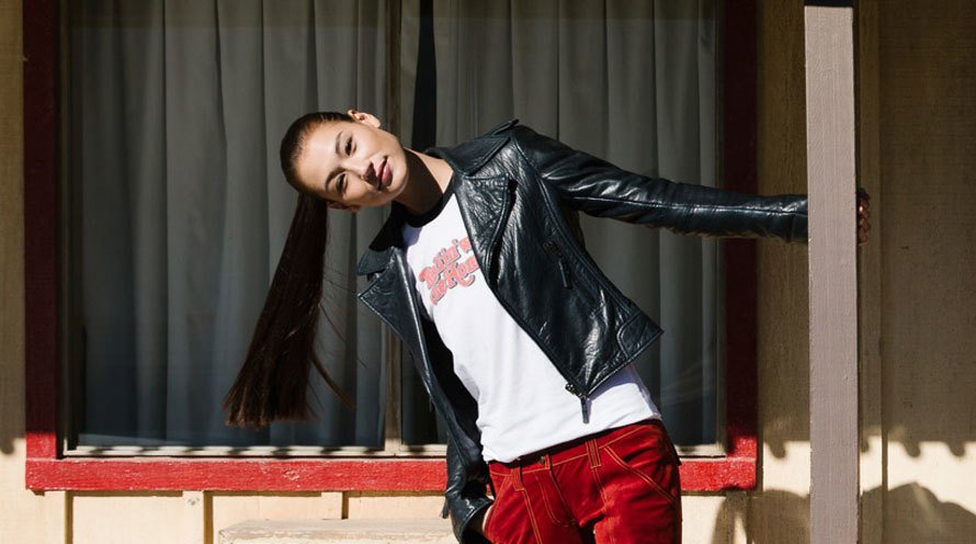 sleek ponytail